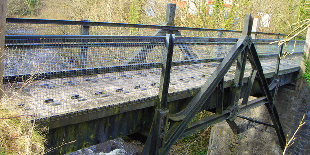 Pont_y_Cafnau_iron_rail_bridge_and_aqueduct (4)